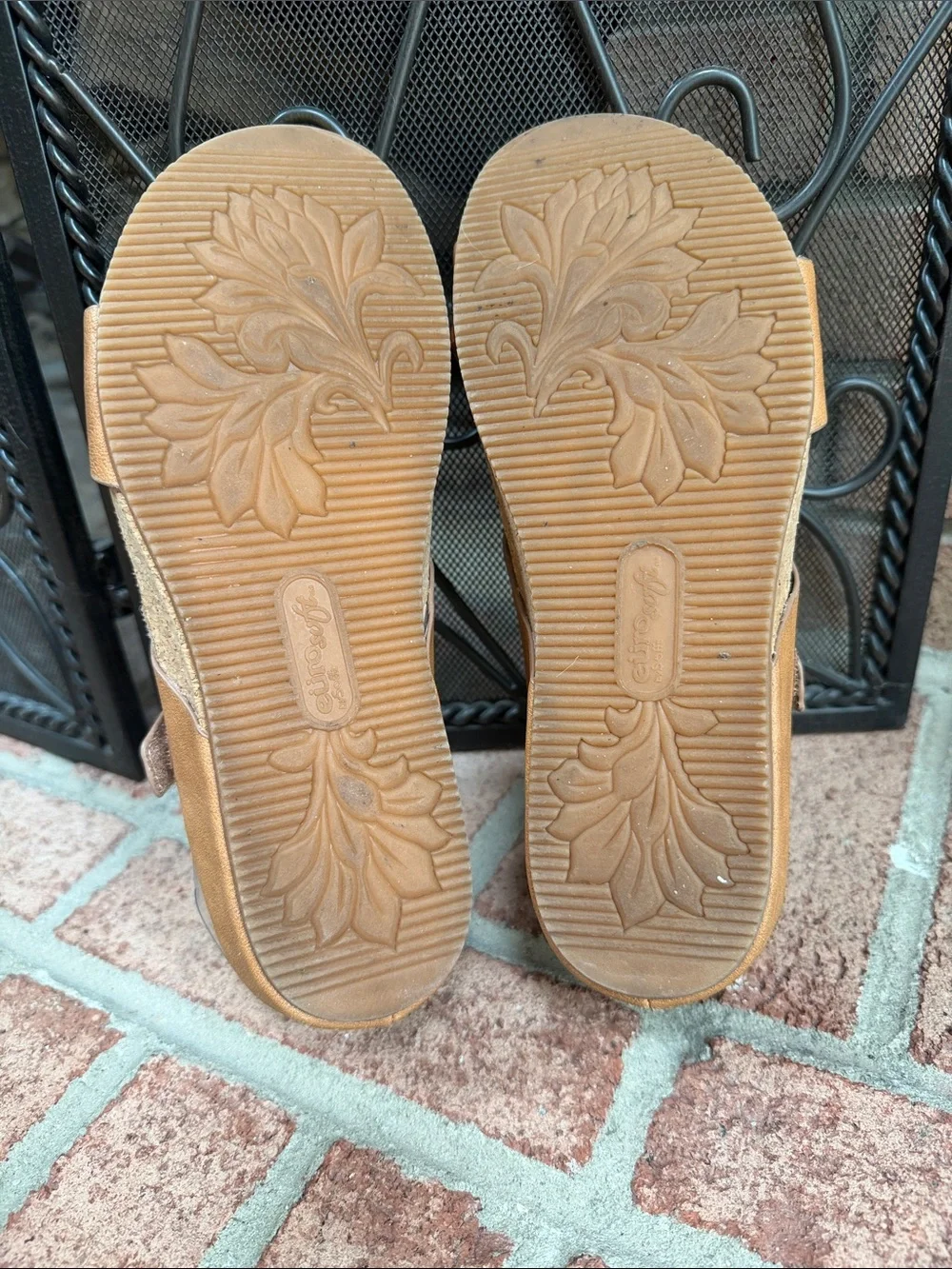 Eurosport Women’s Tan Strappy Comfort Sandals, EUC, Size 8.5 - Picture 7 of 9